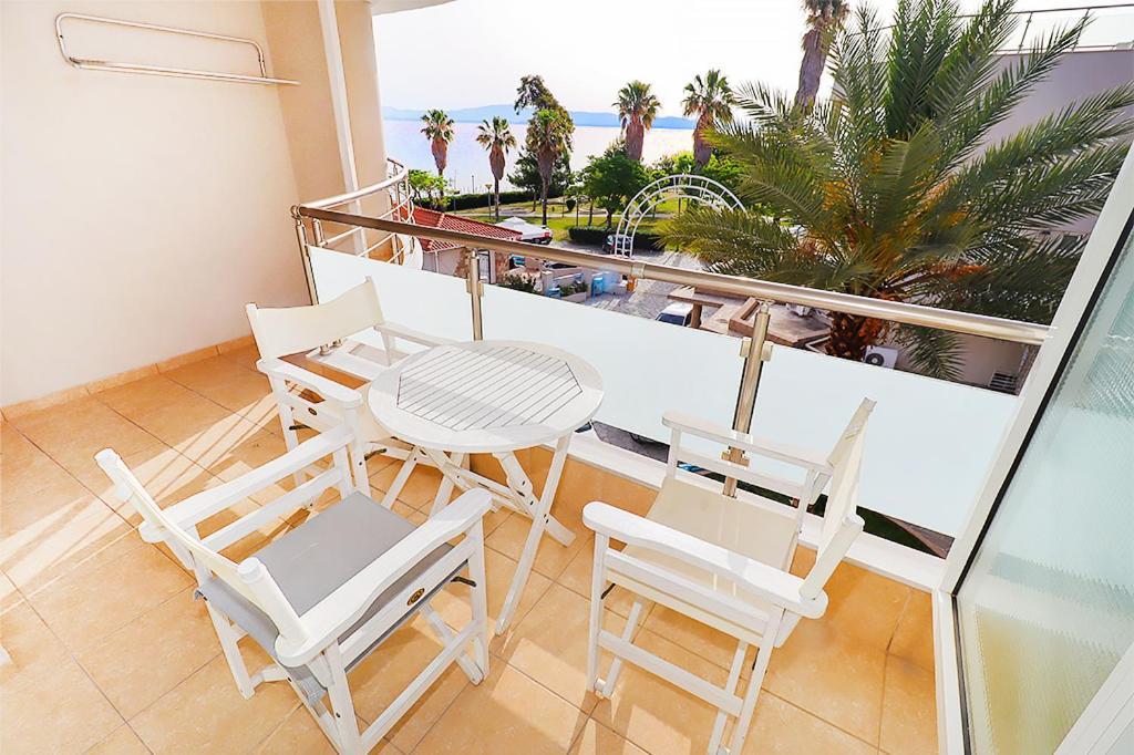 Hanioti Grandotel Extérieur photo