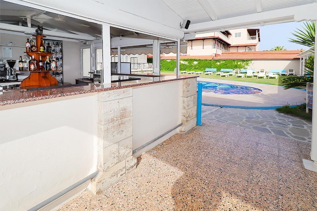 Hanioti Grandotel Extérieur photo