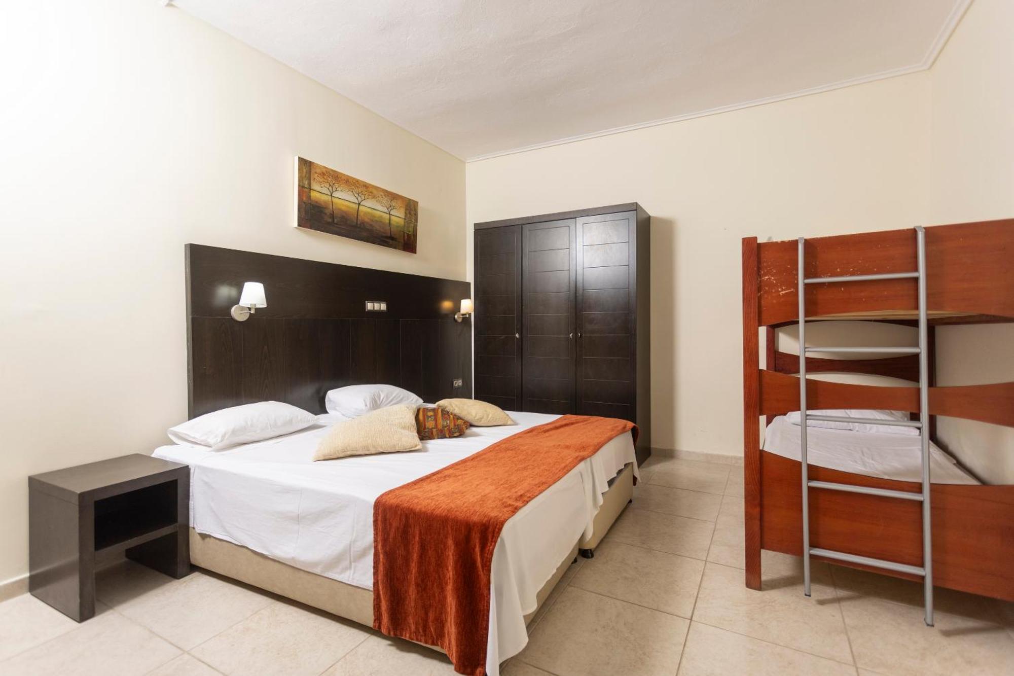 Hanioti Grandotel Extérieur photo