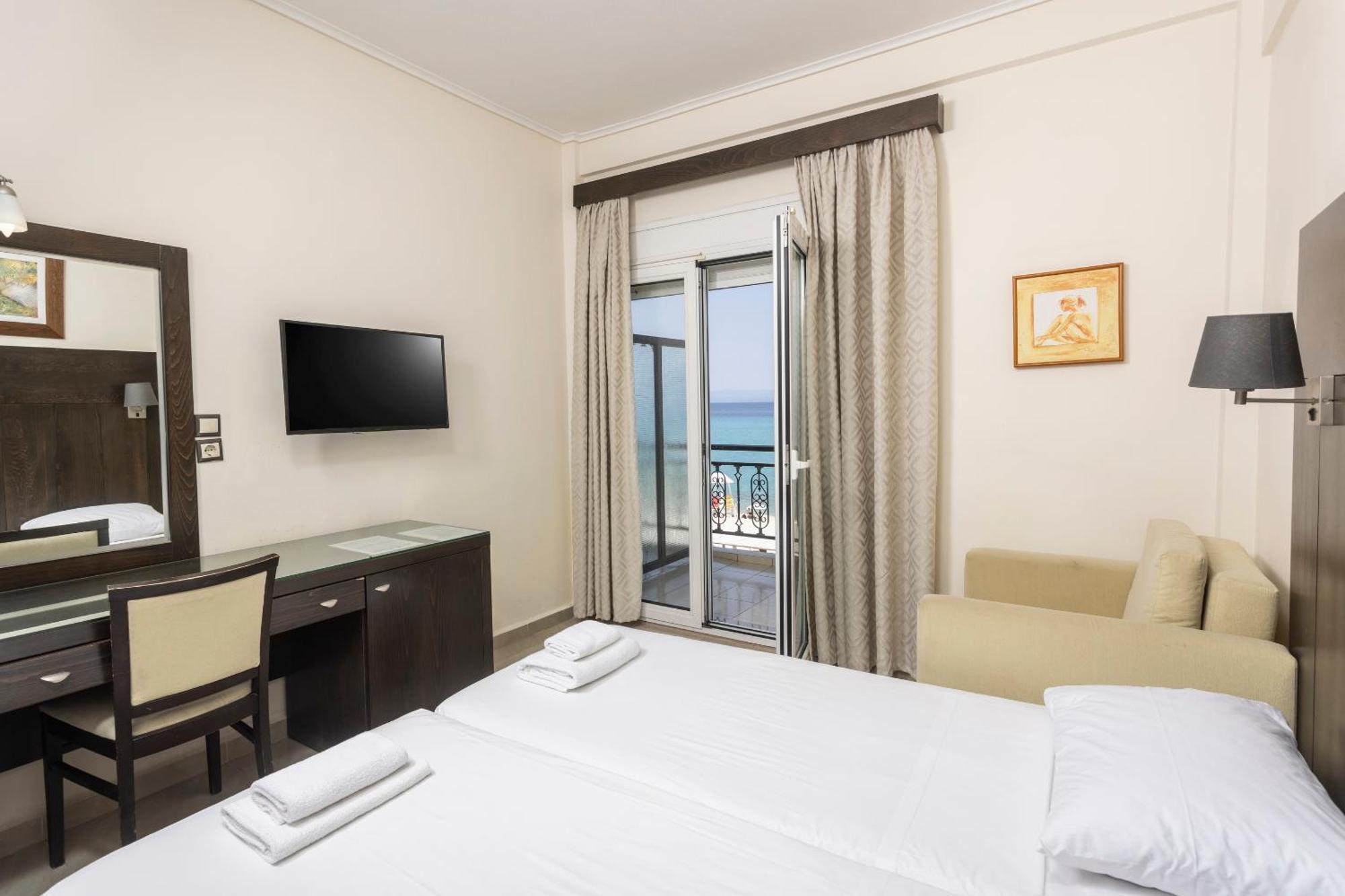 Hanioti Grandotel Extérieur photo
