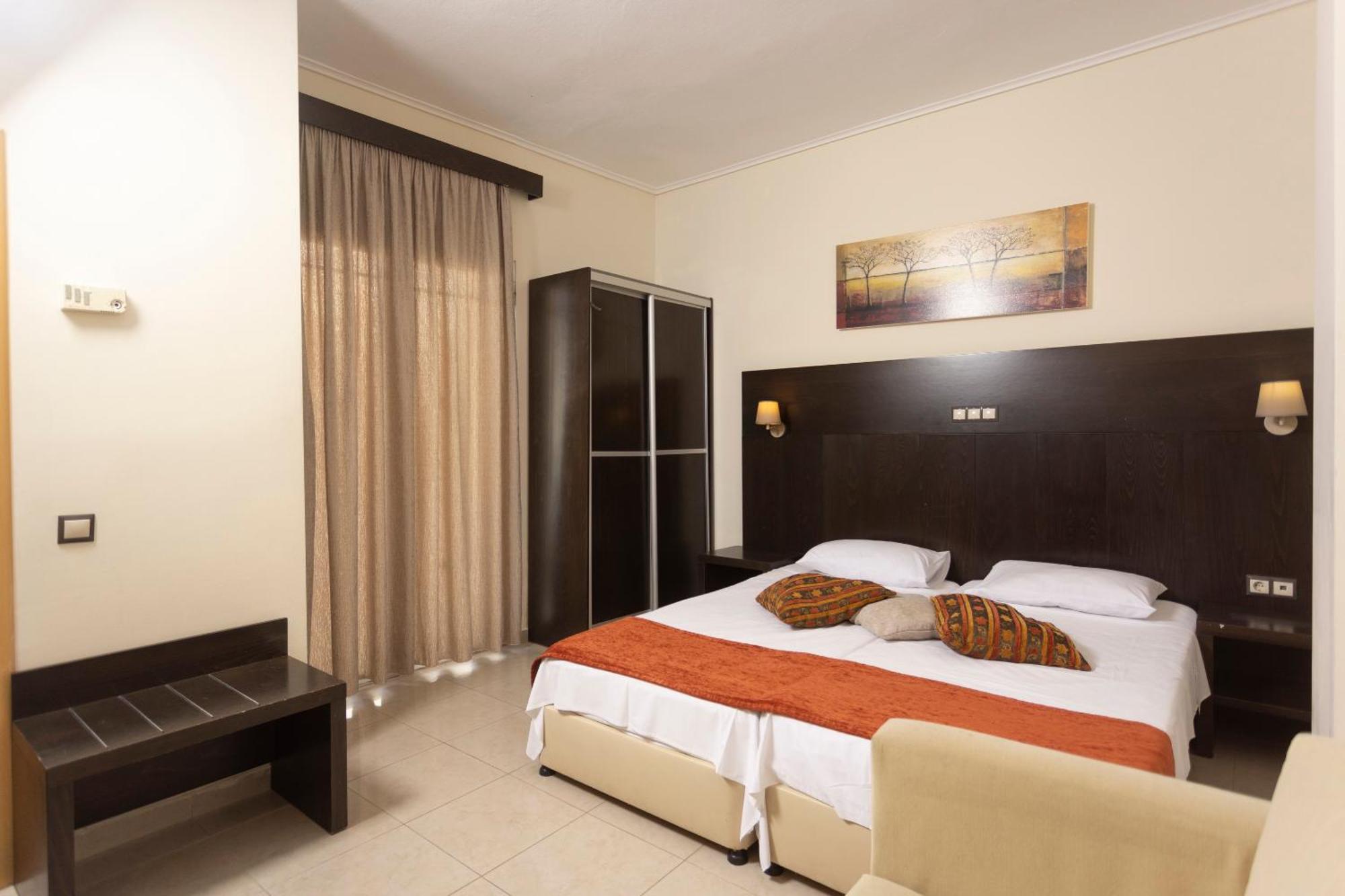 Hanioti Grandotel Extérieur photo